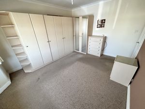 Photo 27- click for photo gallery